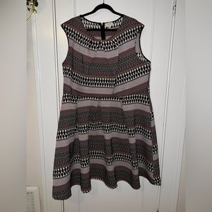 Patterned Knee Length Business Dress